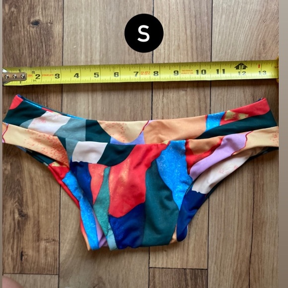 NWT High Cut Bikini Bottoms - Picture 5 of 6